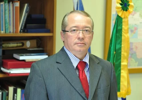 Desembargador alvo de operação da PF por venda de sentença se aposenta